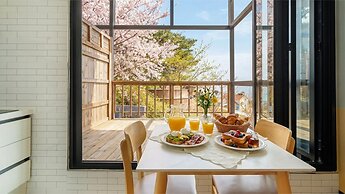 Namhae Onview Pension