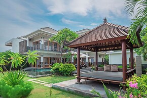 The Manik Kalisada