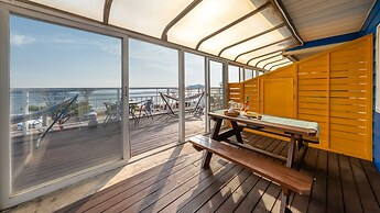 Yeongheungdo Blue Story Pension