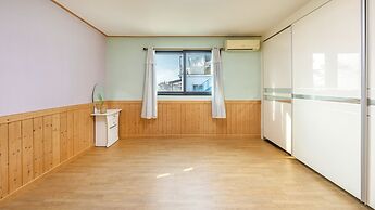 Yeongheungdo Blue Story Pension