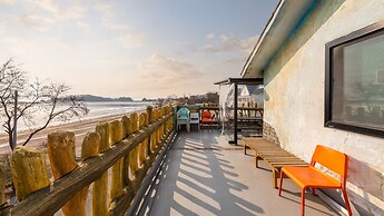 Yeongheungdo Blue Story Pension