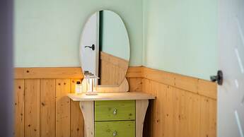 Yeongheungdo Blue Story Pension