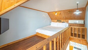 Yeongheungdo Blue Story Pension