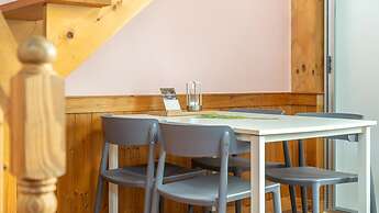 Yeongheungdo Blue Story Pension