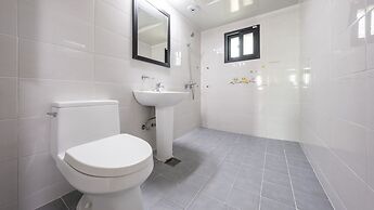 Yeongheungdo Blue Story Pension