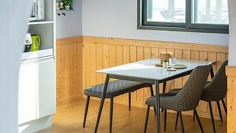 Yeongheungdo Blue Story Pension