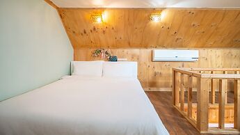 Yeongheungdo Blue Story Pension