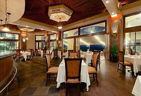 Villa Del Arco Beach Resort & Spa