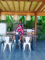 Amuya Home Stay