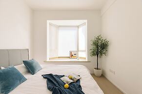 Book and Bed - Shanghai