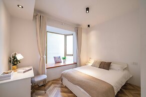 Book and Bed - Shanghai