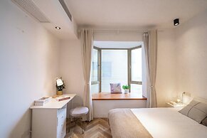 Book and Bed - Shanghai
