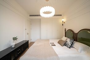 Book and Bed - Shanghai