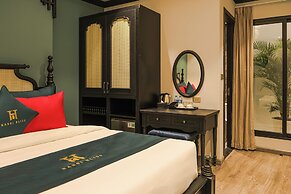 Hanoi Bliss Hotel