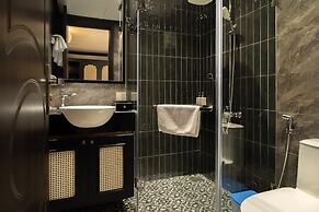 Hanoi Bliss Hotel