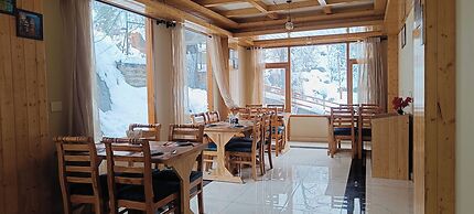 Hotel Nayra Manali