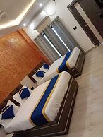 Hotel Gurudev Palace