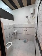 Hotel Gurudev Palace