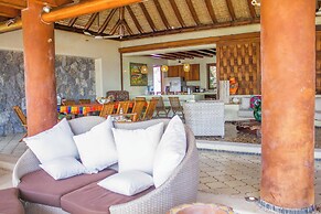 Casa Irekua Luxury beachfront retreat