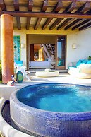 Casa Irekua Luxury beachfront retreat