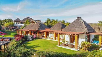 Casa Irekua Luxury beachfront retreat