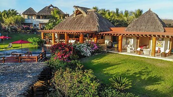 Casa Irekua Luxury beachfront retreat