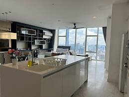 The Platinum KLCC by Moonlight