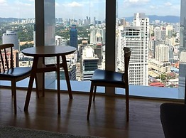 The Platinum KLCC by Moonlight