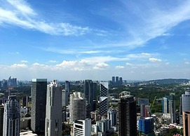 The Platinum KLCC by Moonlight