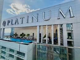 The Platinum KLCC by Moonlight