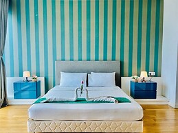 The Platinum KLCC by Moonlight