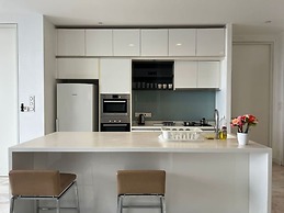 The Platinum KLCC by Moonlight