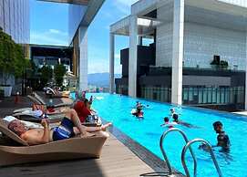 The Platinum KLCC by Moonlight