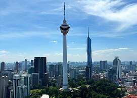 The Platinum KLCC by Moonlight