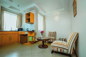 LONGVIEW LUXURY RESORT