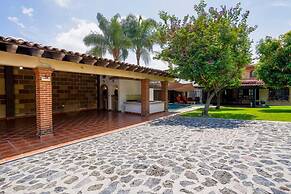 Family house in Oaxtepec Pool & Hot tub