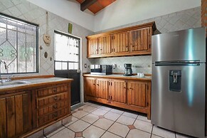 Family house in Oaxtepec Pool & Hot tub