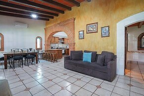 Family house in Oaxtepec Pool & Hot tub