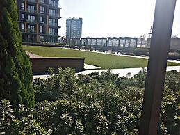 lUX RESIDENCE IN HIGH FLOOR