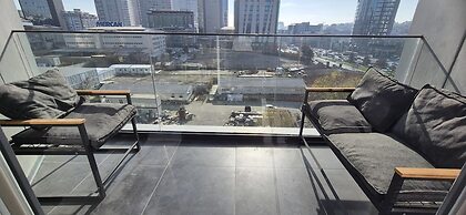 lUX RESIDENCE IN HIGH FLOOR