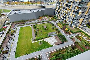 lUX RESIDENCE IN HIGH FLOOR