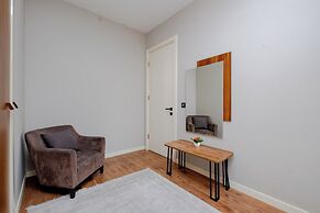 lUX RESIDENCE IN HIGH FLOOR