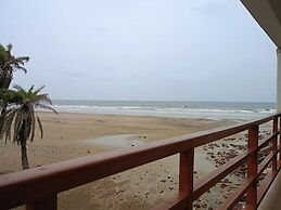 Ricardo Beach Resort