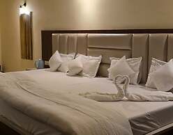 Ricardo Beach Resort