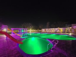 Ricardo Beach Resort