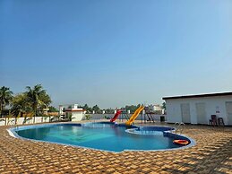 Ricardo Beach Resort