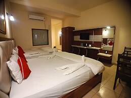 Ricardo Beach Resort