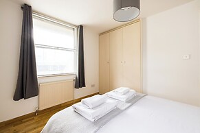 Charming Clerkenwell Flat