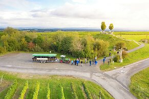 Weingut & Gästehof Borst