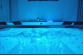 Premium Jacuzzi Suite at the City Center